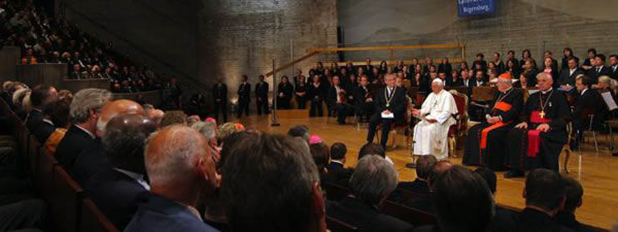 Benoît XVI à Ratisbonne : une critique de la raison occidentale